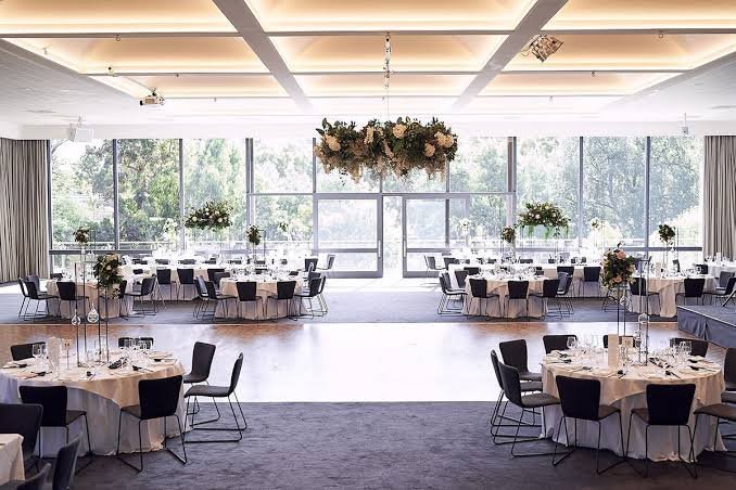 Leonda By The Yarra Hawthorn pillarless ballroom wedding reception venue with floor-to-ceiling river windows